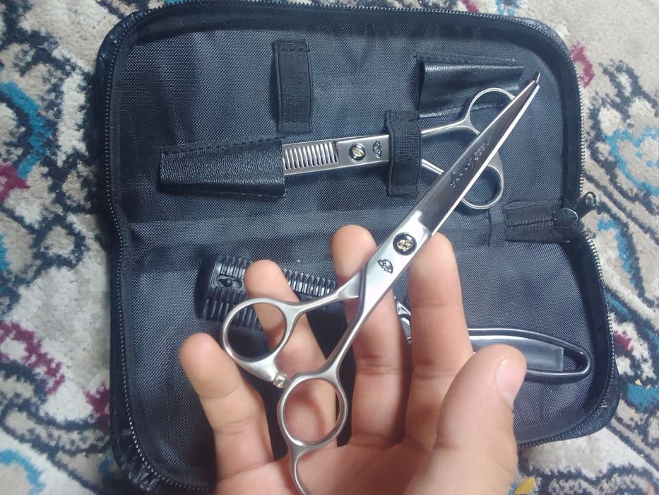 Barber qaychisi yangi kamplek