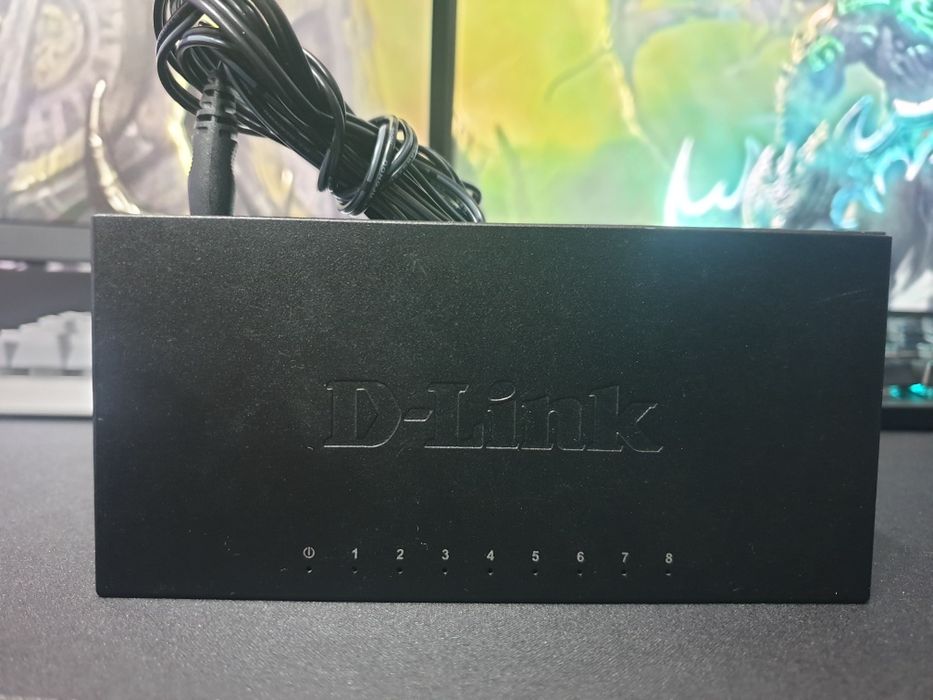 Switch 8 porturi Gigabit D-Link DGS-108GL