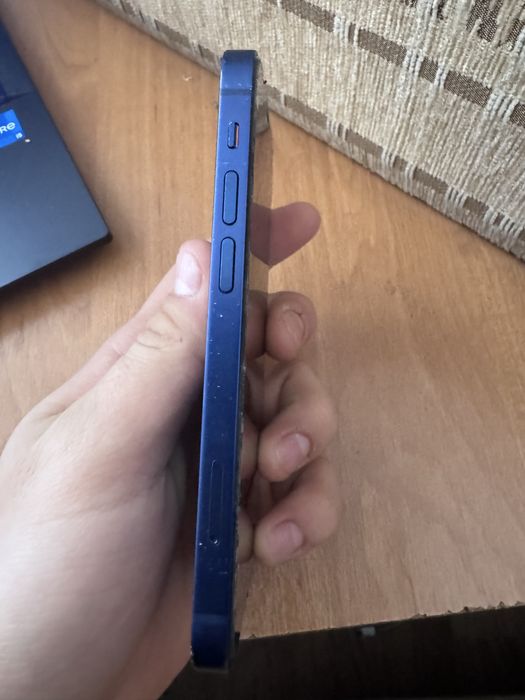 Продается айфон 12 мини