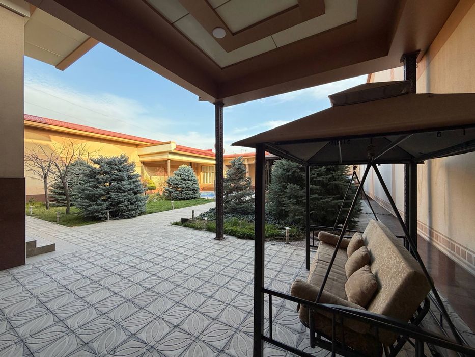 Зенит евро участок 8соток 500кв.м с мебелью и техникой со всеми удобст