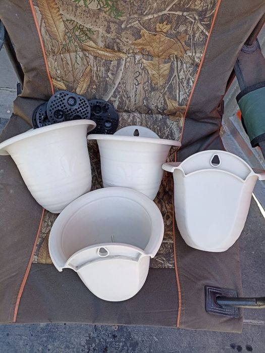 Подставка и кашпо