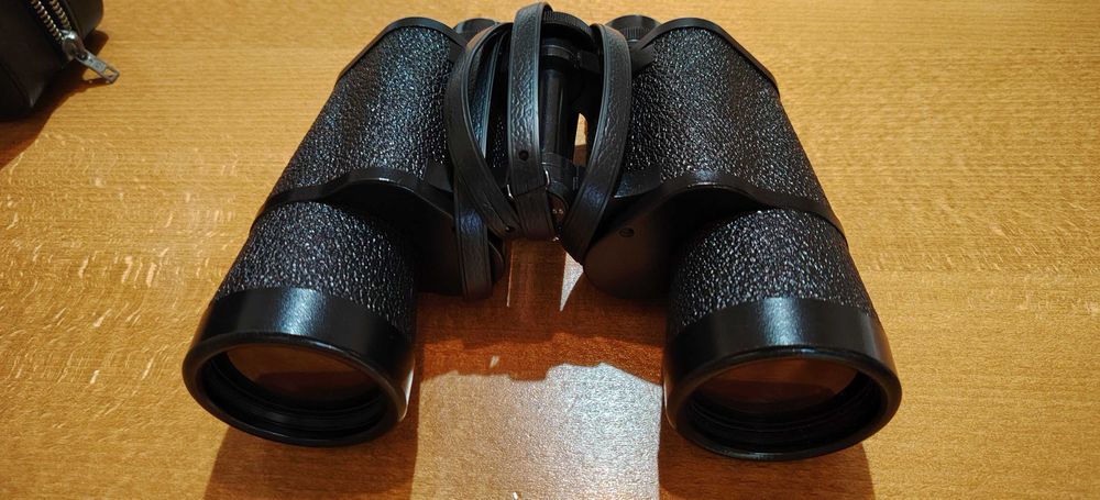 Продавам бинокъл Carl Zeiss Jena