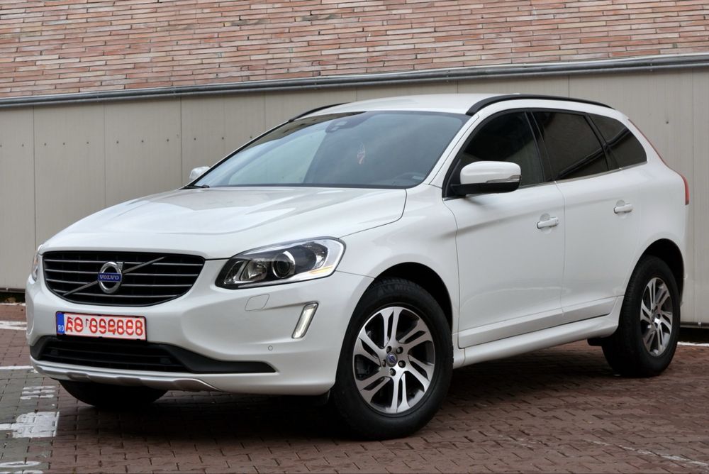 Volvo XC 60 R Design D4 / Automat / Inmatricular Ro
