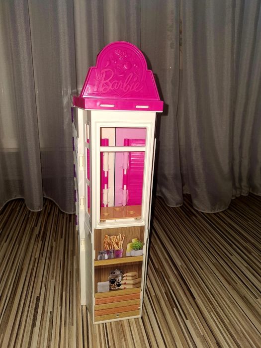 Restaurant Barbi Mattel pliabil.