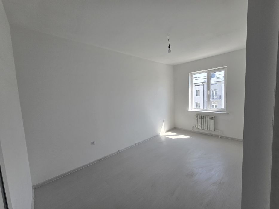 Срочно сдаётся своя (без маклера) 4-х комнатная квартира