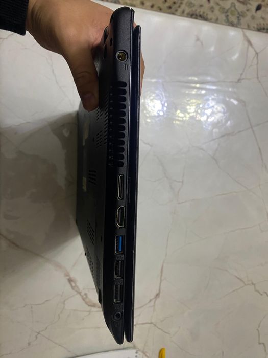 Ноутбук сатылады