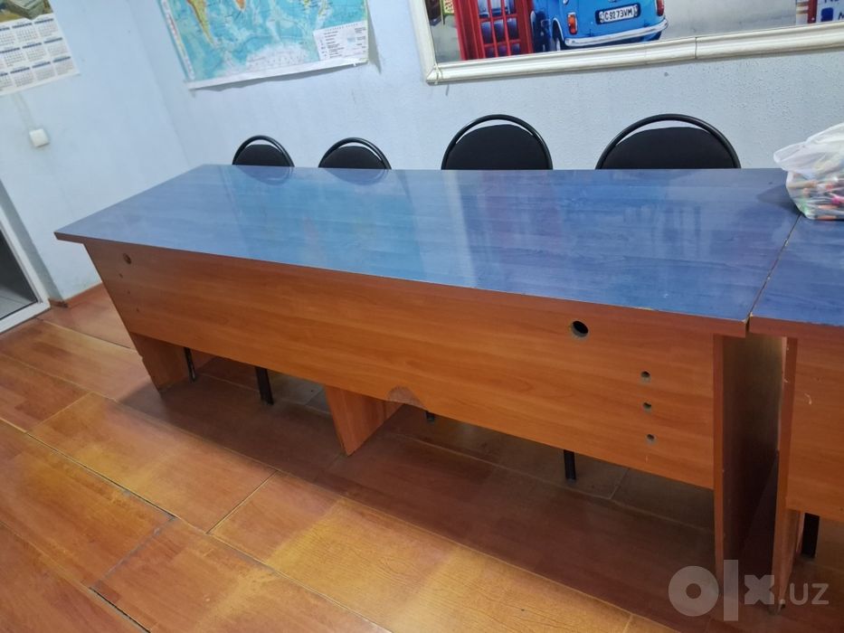 Столы для офиса и дома 2 шт, состояние  хорошее