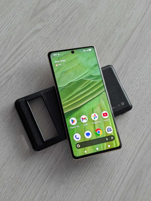 Google Pixel 7 Pro 128GB 12gb Android 17 + Folie + Husa + Cablu 50 megapixeli