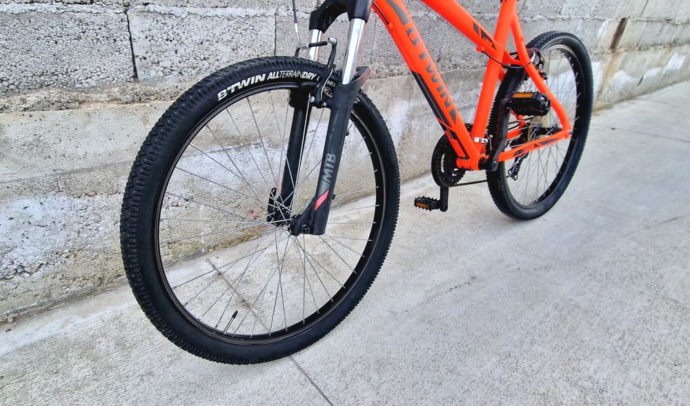 Продавам колело B'twin