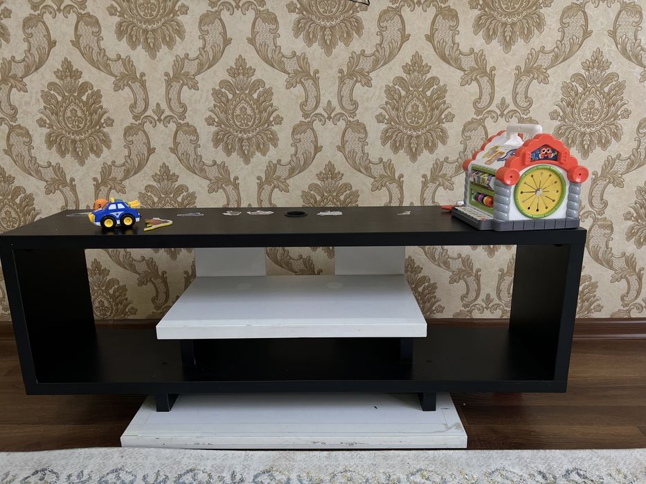 Подставка под телевизор