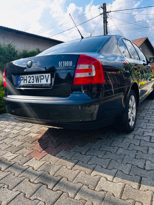 Mașină de vânzare Skoda Octavia