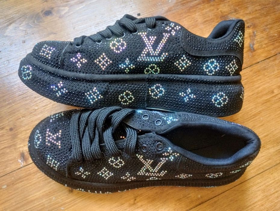Papuci dame Louis Vuitton noi