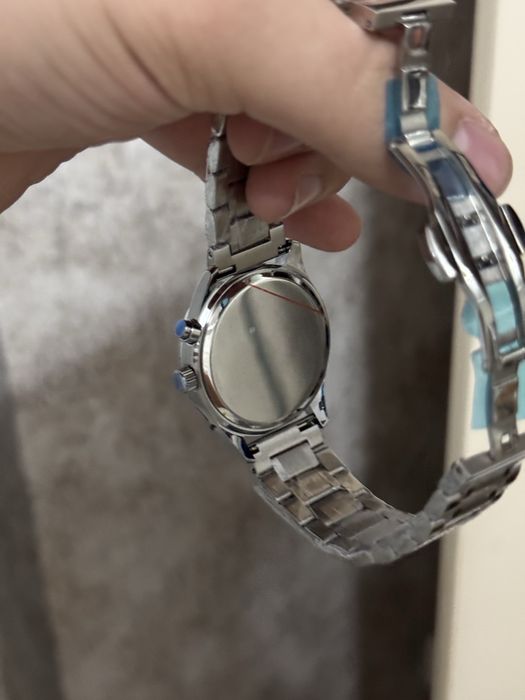 Часы Fossil новый