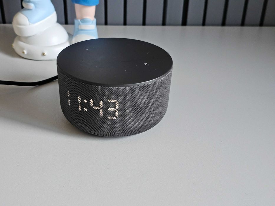 ПРОДАМ Яндекс Станция Мини 3 (Умная колонка Алиса) Практический НОВОЕ.