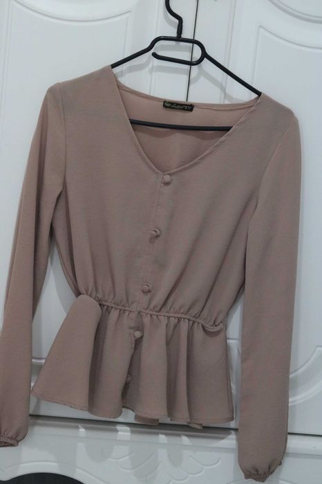 Елегантна дамска риза