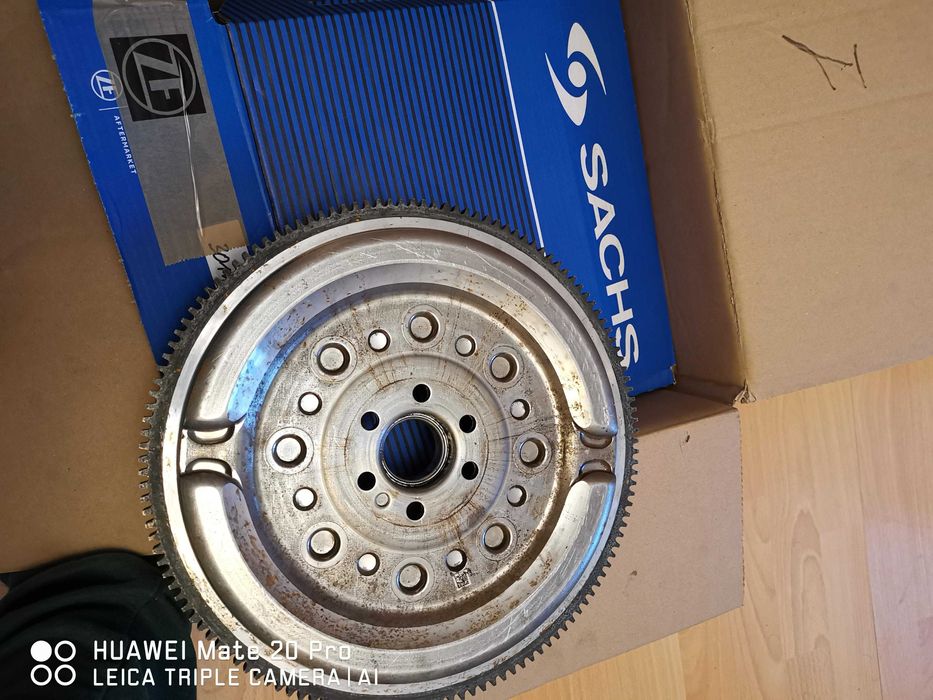 Демпфер за пасат б 5.5 101кс 1.9pd