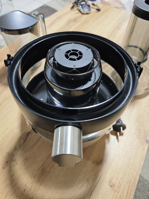 Сокоизтисквачка Philips HR1922