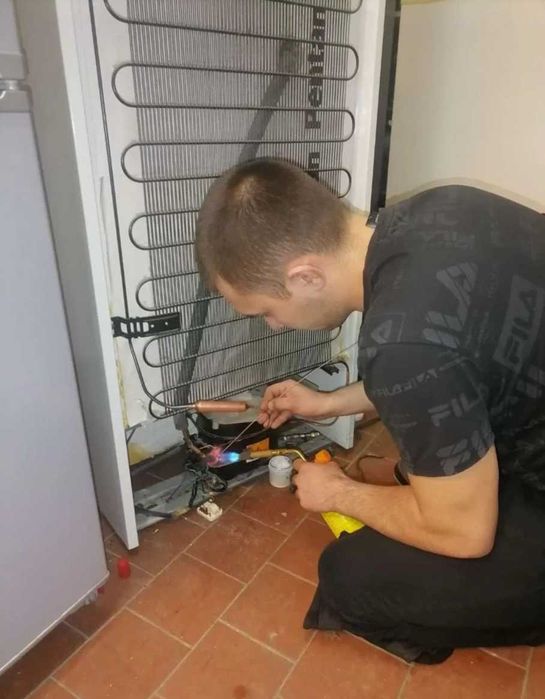 Ремонт холодильников Ремонт морозильных камер