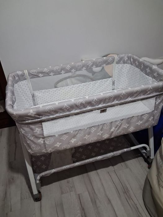 Vând patut bebe folosit 1 sapt