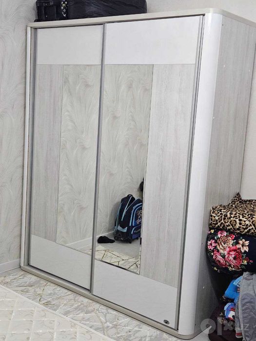 Kvartira qizlarga Yunsobod tuman