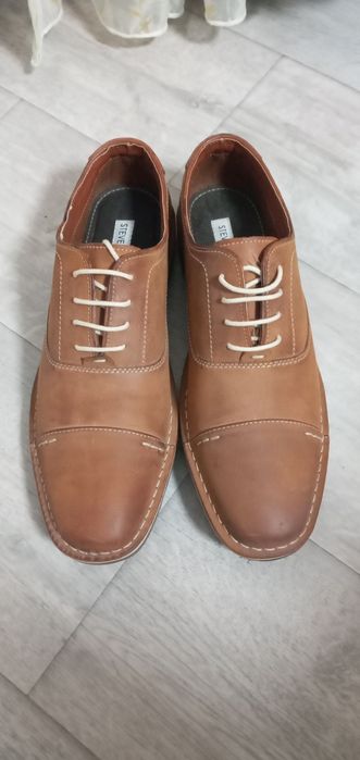 Продам кожаные туфли 43 размер