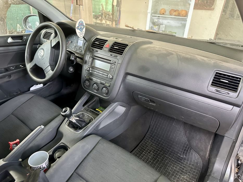 VOLKSWAGEN Golf 2005 — imagine 5