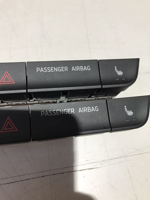 Buton avarie skoda fabia 3