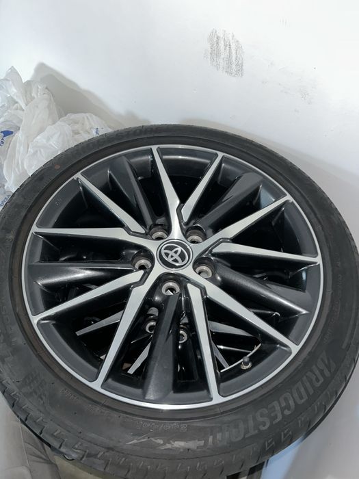 Bridgeston 235/45 r18