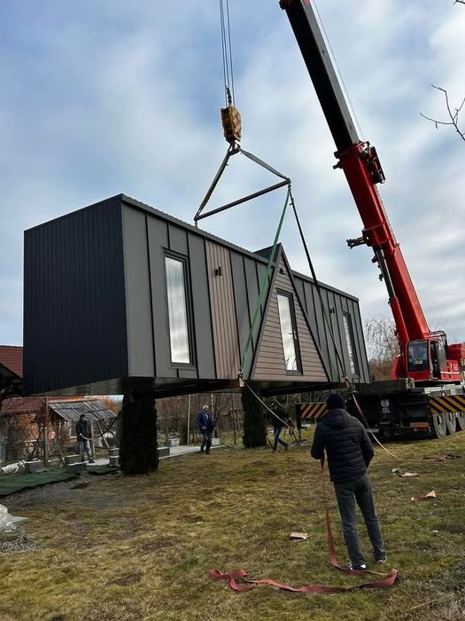 Case modulare din panouri sandwich termoizolante moderne durabile și r