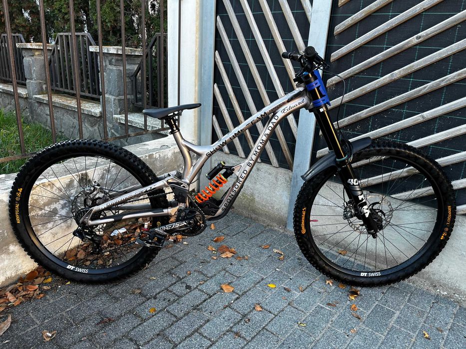 Commencal Supreme Dh v4 Race 2024 29/27