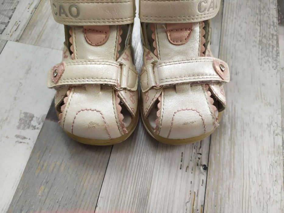 Детски бебешки обувки