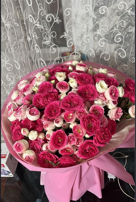 Пионовые розы на 14 февраля