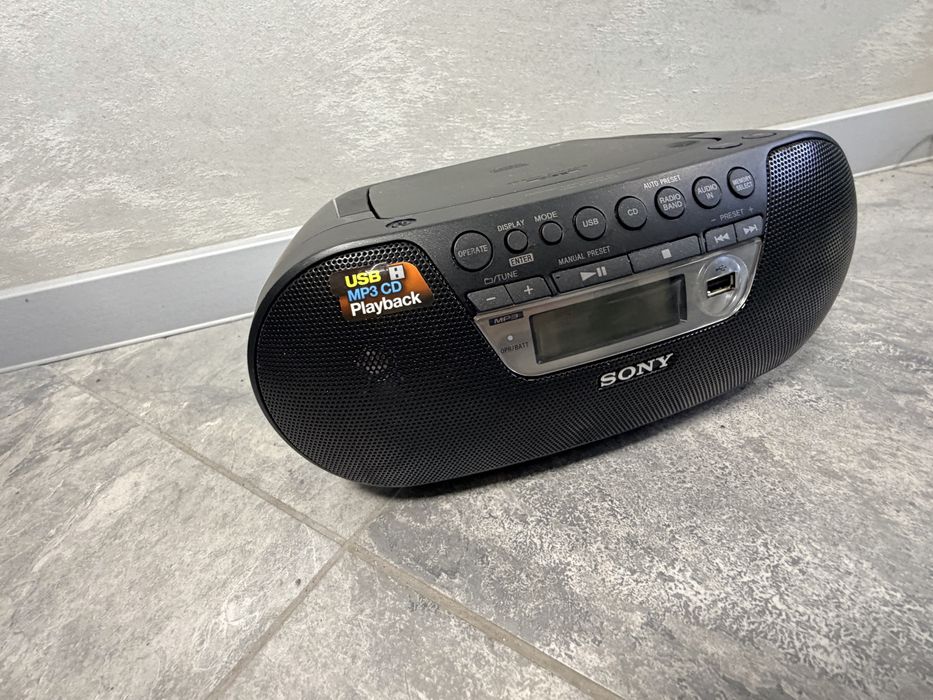 Минисистема FM радио MP3 CD плейър USB четец SONY ZS-PS30CP ...