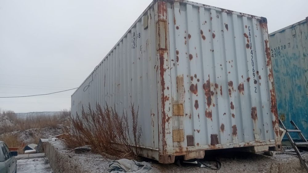 Продаётся 40 футовый контейнер