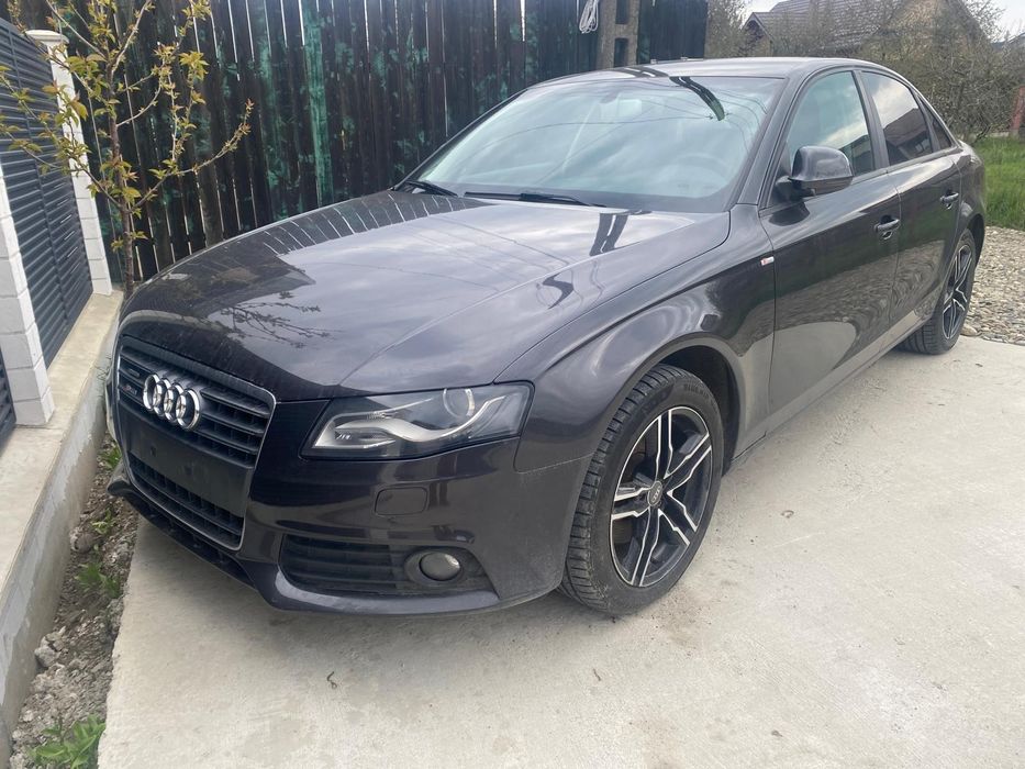 Vând Audi A4 2009