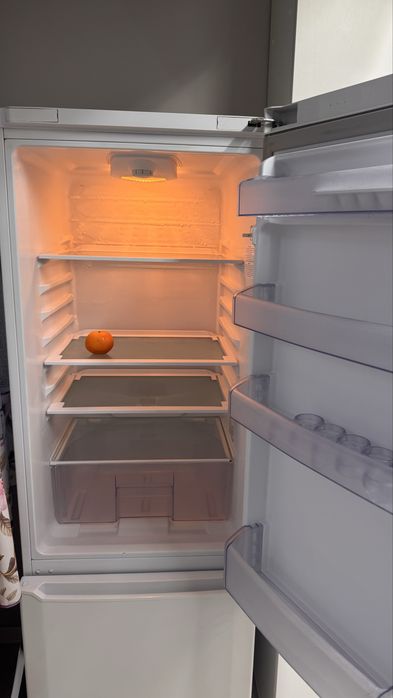 Холодильник BEKO