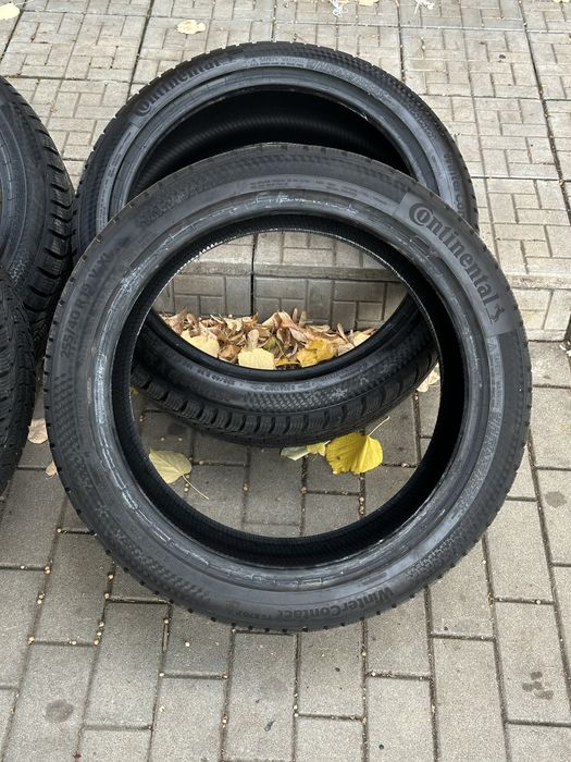 Зимни гуми CONTINENTAL WinterContact TS 870 P (255/40R19 100V XL FR) / DOT2025 - Като нови