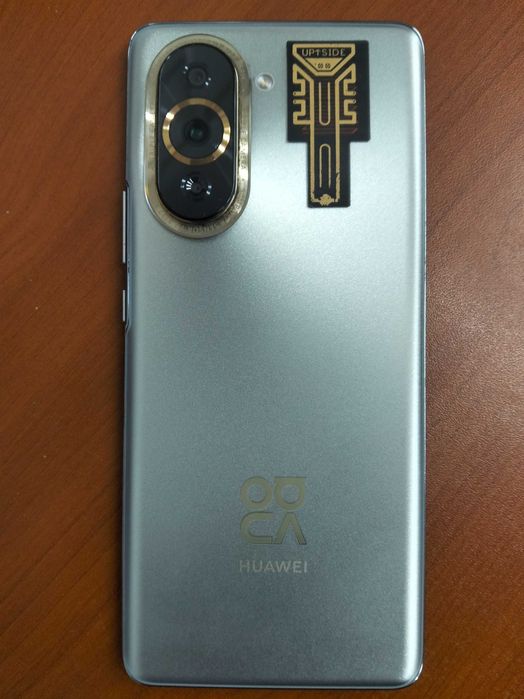 Смартфон HUAWEI nova 10 Pro