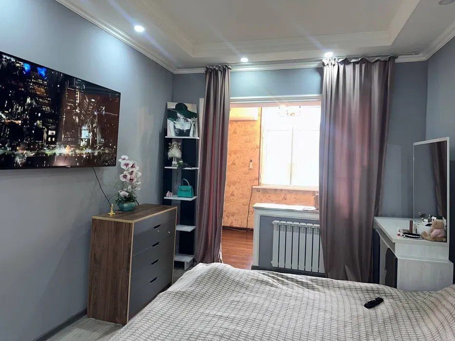 2/5/5. Сергели 7. Квартира 58 м², с ремонтом. Метро "Sergeli" (3-bekat