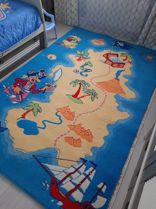 Продам ковёр детский