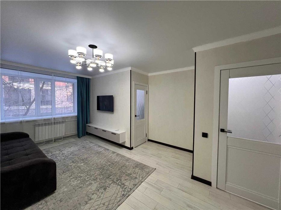 Продаю 2-комн. по Гоголя свежий ремонт, рядом с Медом и Политехом