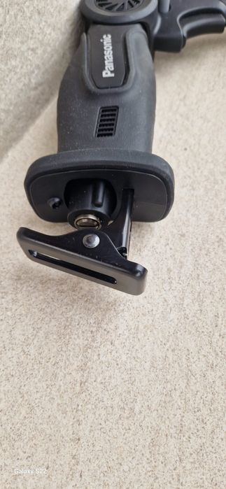 Panasonic rotopercutor,sabie pe acumulator