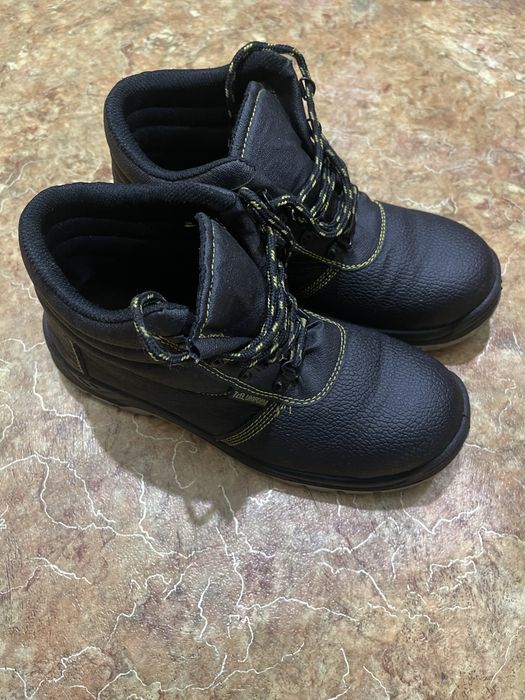 Спец обувь новая