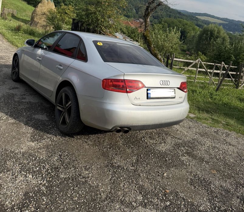 AUDI A4 2009 — imagine 2