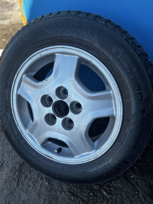 Продам диски с резиной