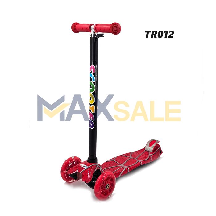 Tротинетка Триколка светещи колела различни цветове скутер колело нови