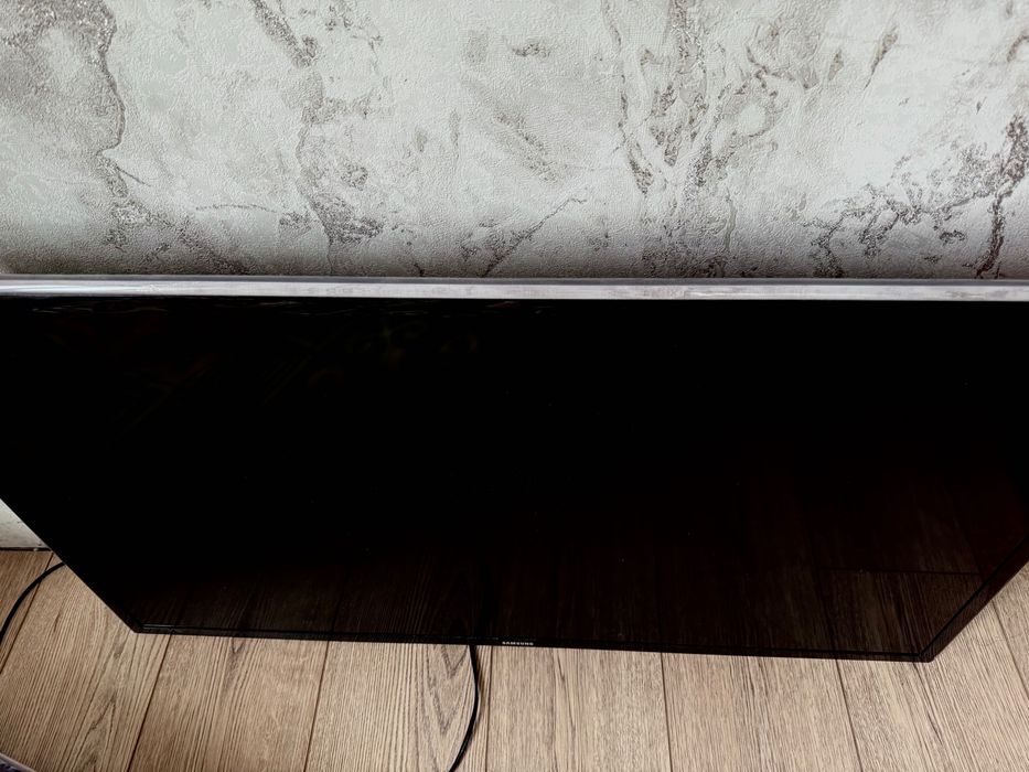 Led-Телевизор Samsung