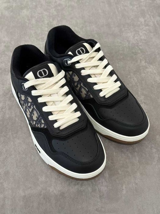 adidași#clasic #Retro #voiaj #colecta #Cadou
#lux #Afaceri #pantof