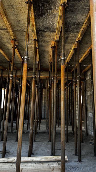 Леса аренда, Фанера опалубка / Струбцина домкрат