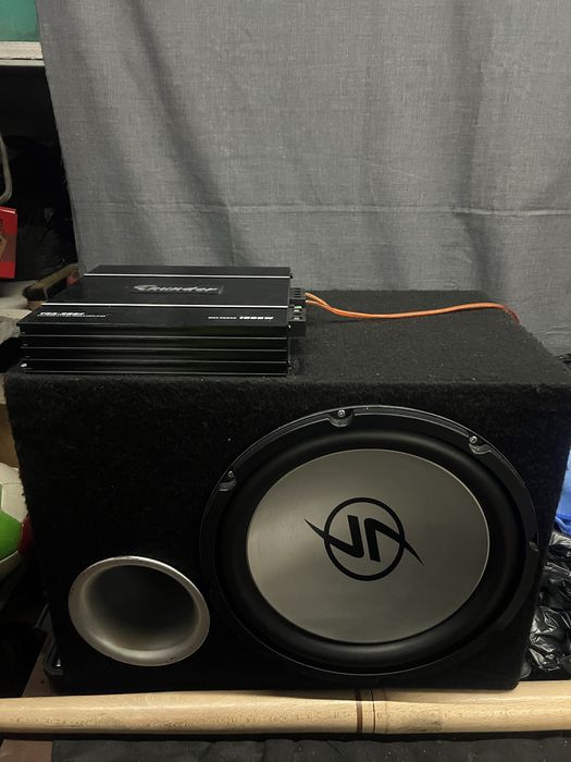 Бас каса 12"+ усилвател